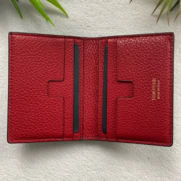 Tom Ford Full Grain Pebbled Calf Leather Bifold Cardholder (Black/Dark Red) - Picture 9 of 16